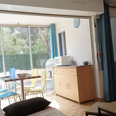 Apartment Lara 6 - Grand T2 Terrasse Loggia - Wc Indep - Parking - Quartier Calme Entre Centre-port Et Ile Des Loisirs Richelieu Agde
