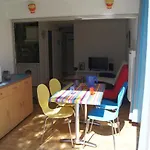 Апартаменты Lara 6 - Grand T2 Terrasse Loggia - Wc Indep - Parking - Quartier Calme Entre Centre-port Et Ile Des Loisirs Richelieu *